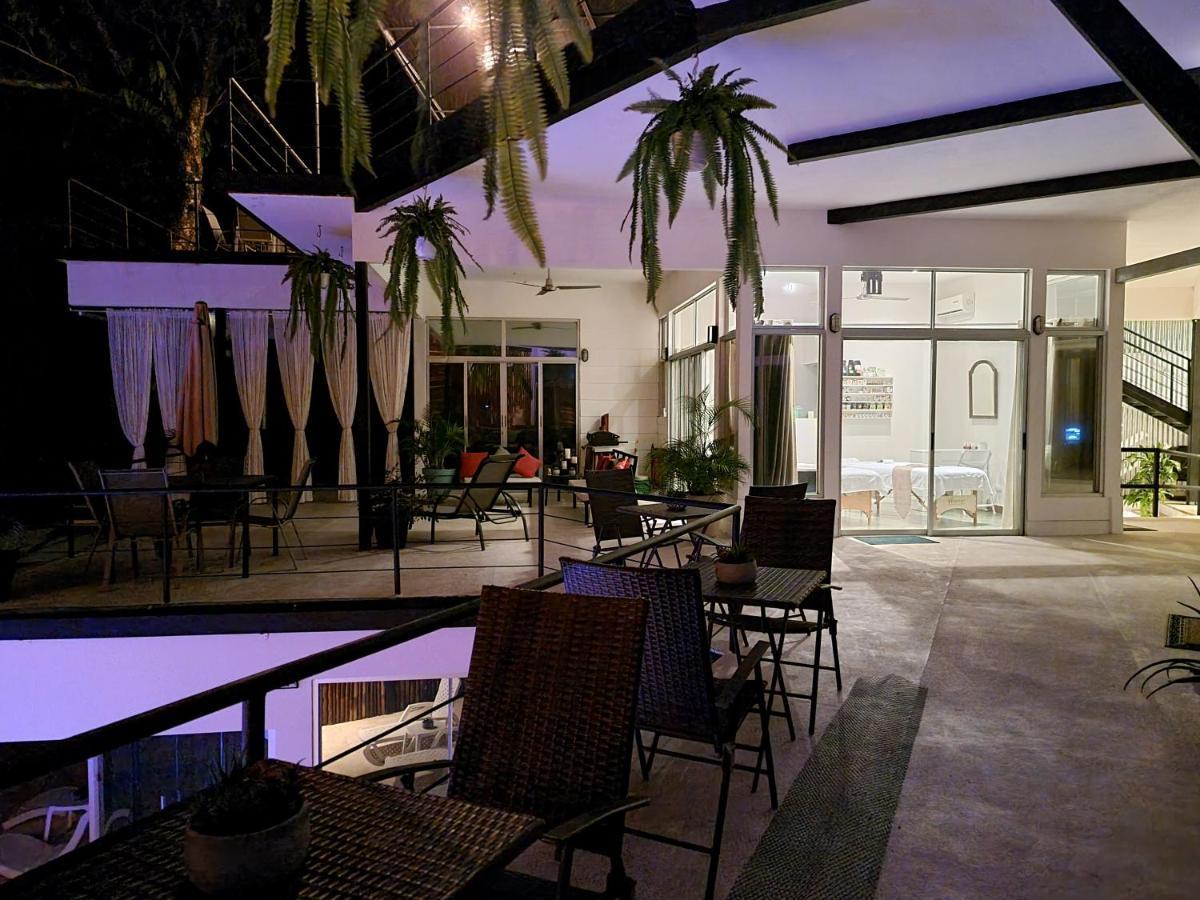 Vista Ocean Suites Boutique Hotel Event Venue Manuel Antonio Esterno foto